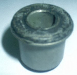 Buje Parrilla Inferior MITSUBISHI L-100
